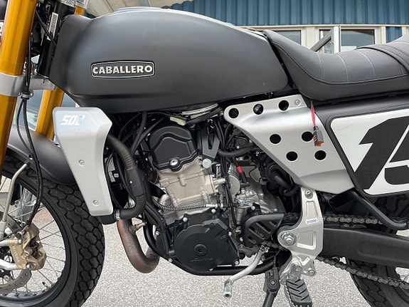 FANTIC Caballero 500 Flat Track 3 of 6