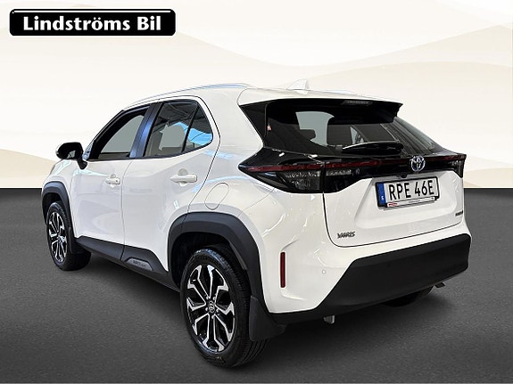 Toyota Yaris Cross 4 of 19