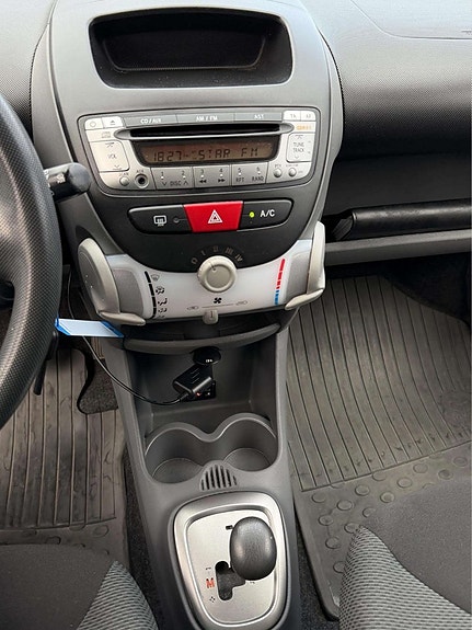 Toyota Aygo 16 of 23