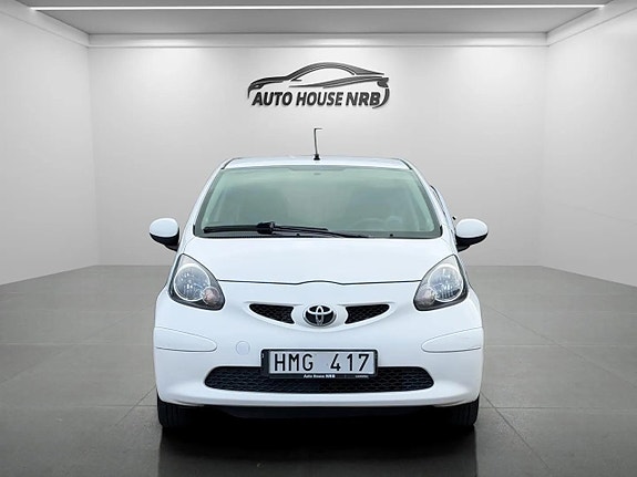 Toyota Aygo 6 of 23