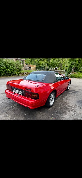 Mazda RX-7 4 of 5