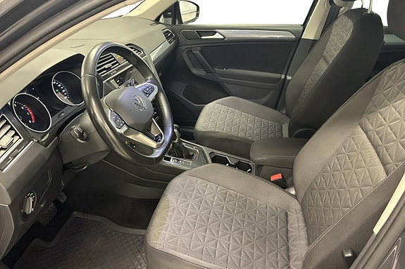 Volkswagen Tiguan 14 of 22