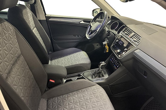 Volkswagen Tiguan 15 of 22