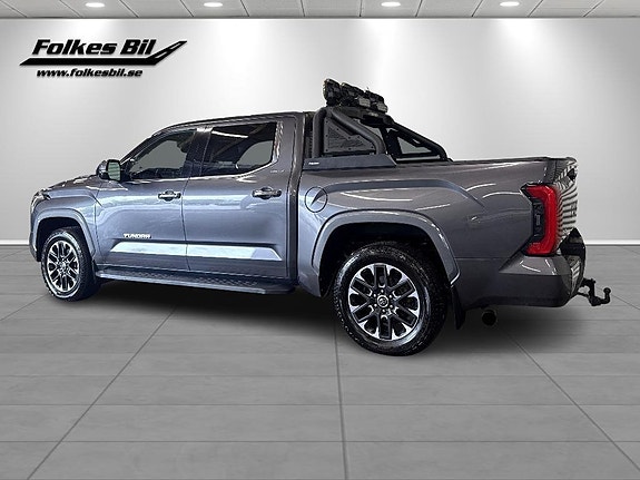 Toyota Tundra 4 of 15