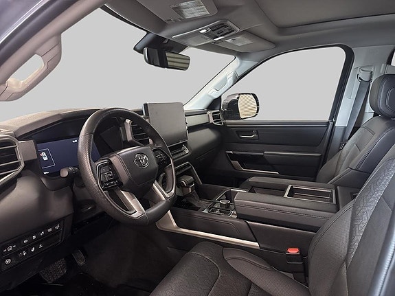 Toyota Tundra 7 of 15