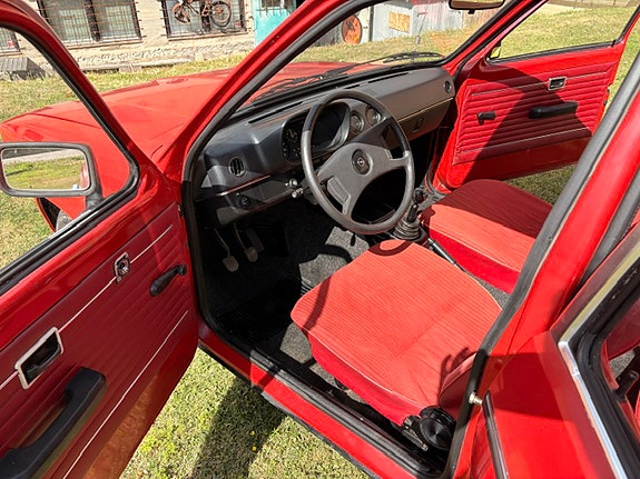 Opel Kadett 5 of 10