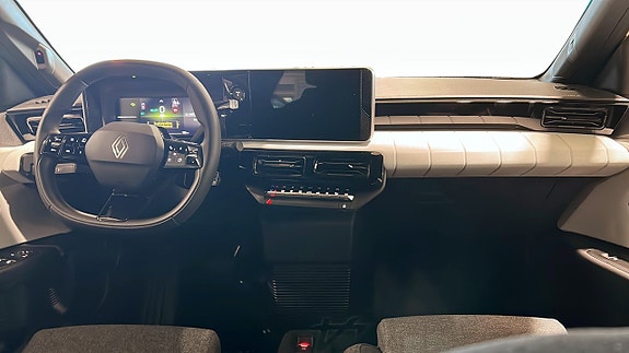 Renault 5 E-Tech 4 of 9
