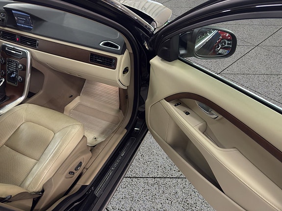 Volvo S80 20 of 30