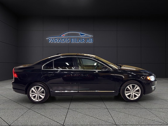 Volvo S80 6 of 30