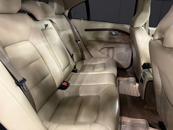 Volvo S80 23 of 30