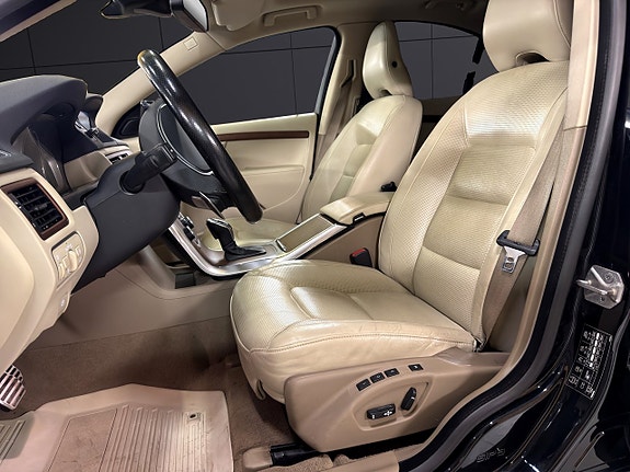 Volvo S80 19 of 30