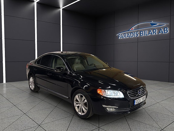 Volvo S80 7 of 30