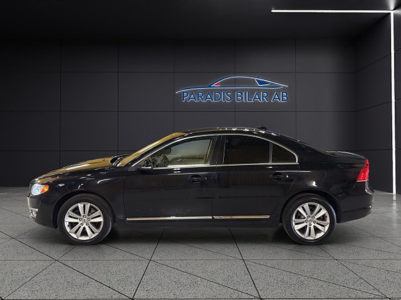 Volvo S80 2 of 30