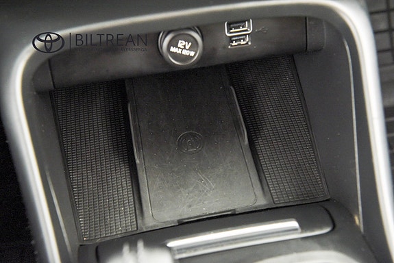 Volvo XC40 14 of 15