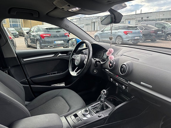 Audi A3 5 of 5