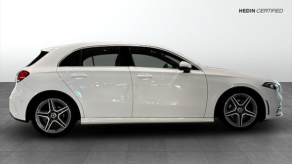 Mercedes-Benz A180 6 of 9