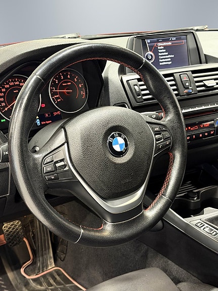 BMW 116i 12 of 25