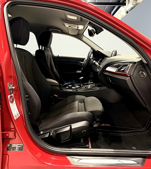 BMW 116i 15 of 25