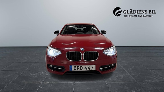 BMW 116i 2 of 25