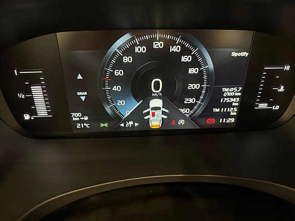 Volvo V90 17 of 22