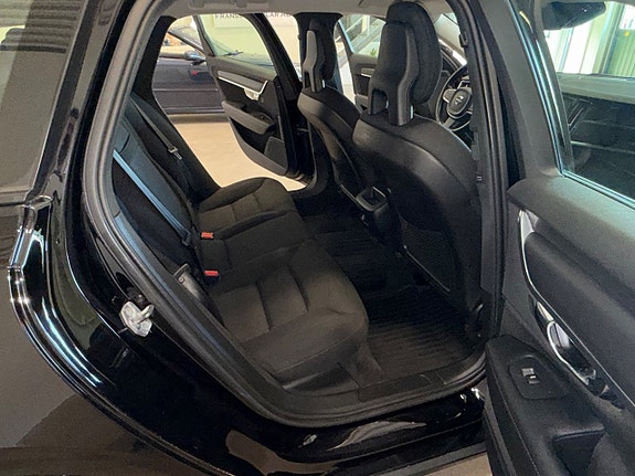 Volvo V90 13 of 22