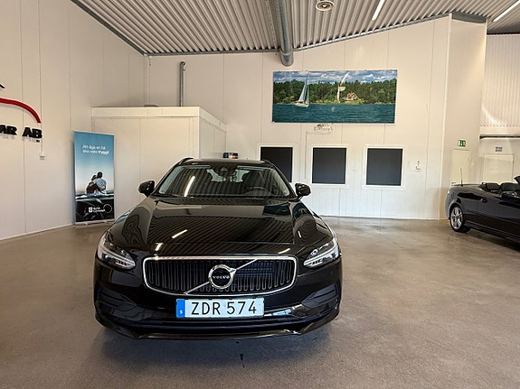 Volvo V90 3 of 22