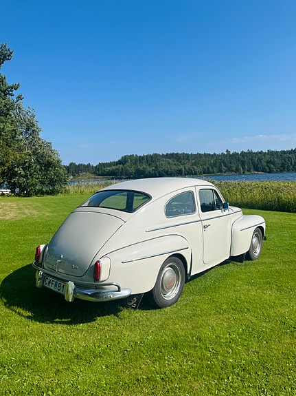 Volvo PV 2 of 10