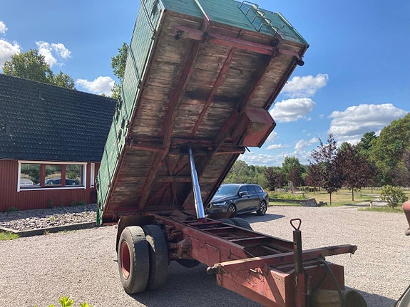 Tippvagn 8,5 ton 2 of 7