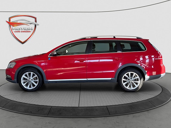 Volkswagen Passat Alltrack 8 of 28