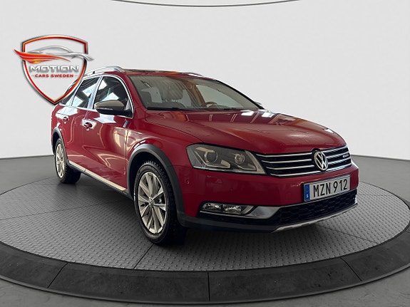 Volkswagen Passat Alltrack 3 of 28