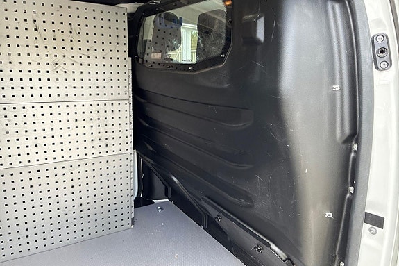 Opel Vivaro-e 20 of 24
