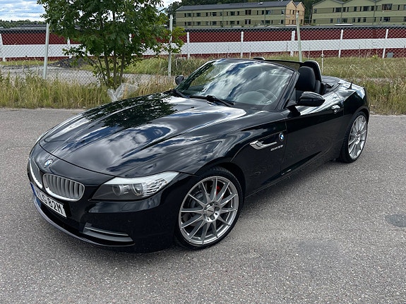 BMW Z4 2 of 14