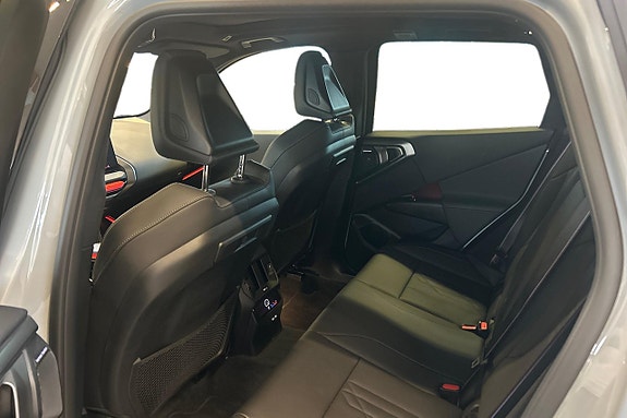 BMW X3 11 of 19