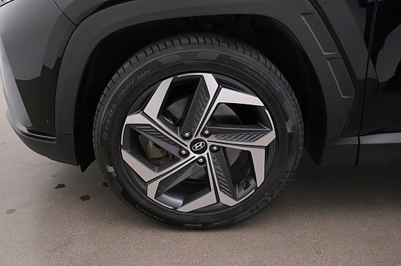 Hyundai Tucson 27 of 27
