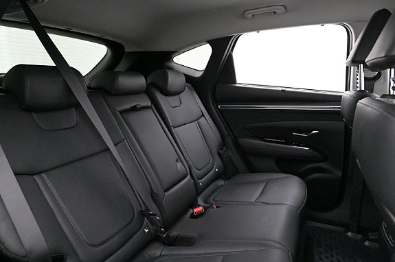 Hyundai Tucson 21 of 27