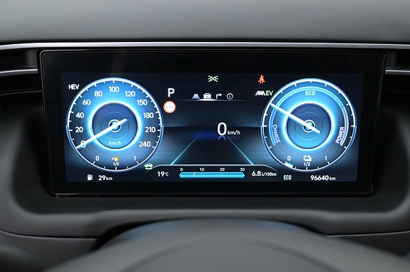 Hyundai Tucson 8 of 27