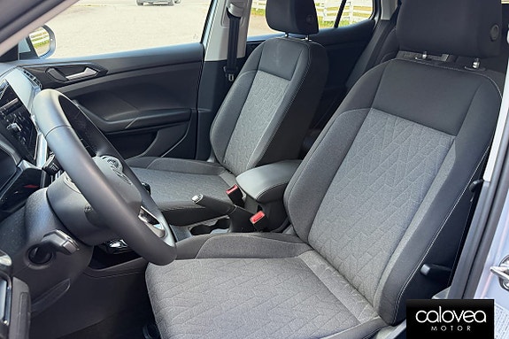 Volkswagen T-Cross 7 of 13