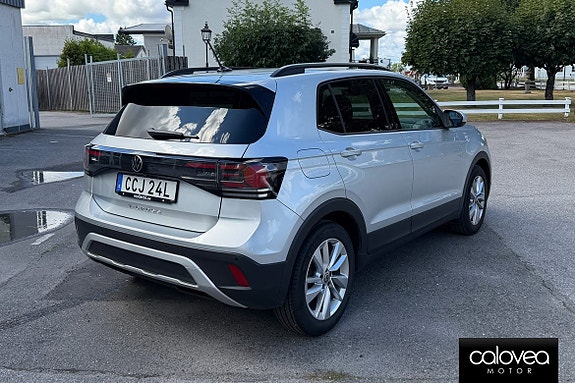 Volkswagen T-Cross 6 of 13