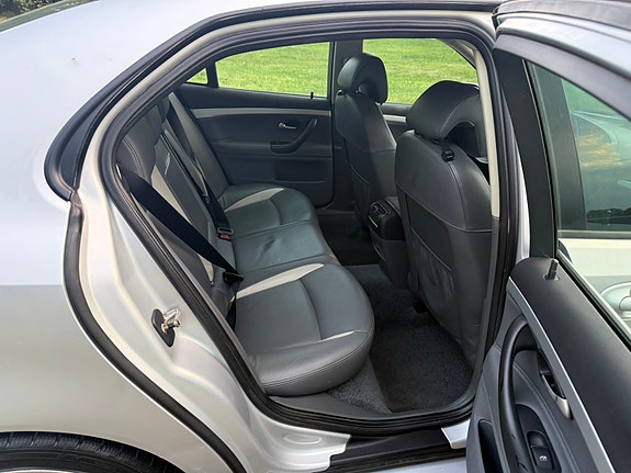 Saab 9-3 10 of 16