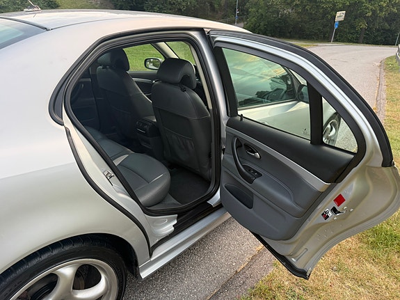 Saab 9-3 9 of 16