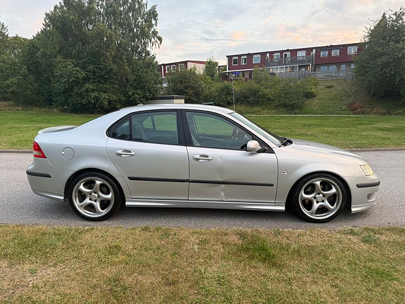 Saab 9-3 5 of 16