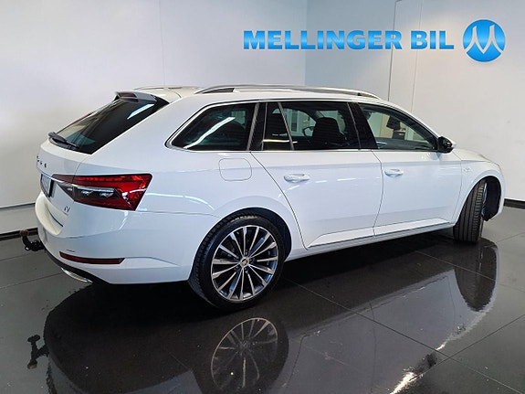 Skoda Superb 3 of 26