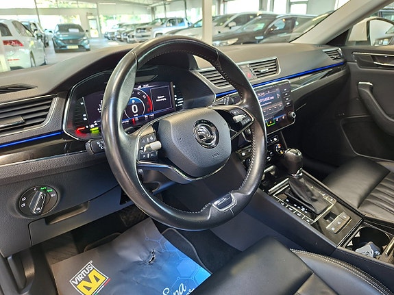 Skoda Superb 20 of 26