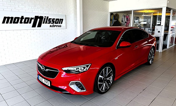 Opel Insignia 8 of 25