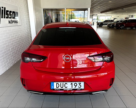 Opel Insignia 4 of 25