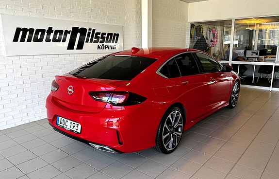 Opel Insignia 3 of 25