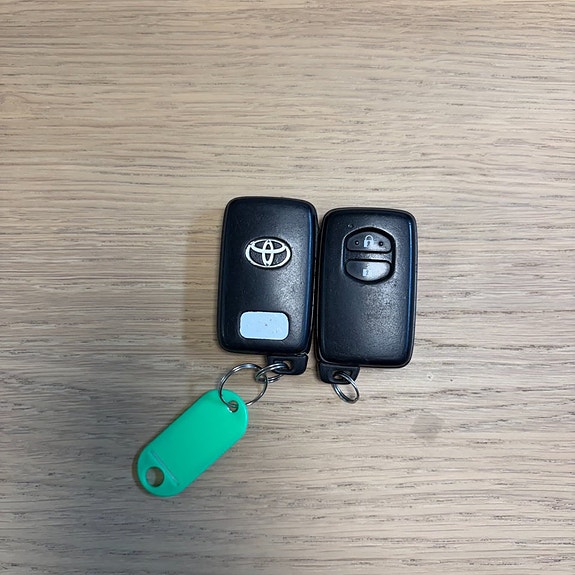Toyota Prius 14 of 14