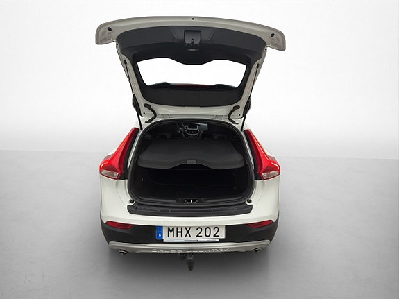 Volvo V40 Cross Country 29 of 30