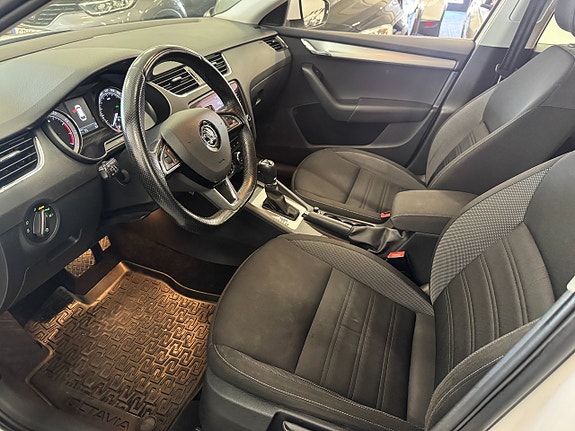 Skoda Octavia 20 of 25