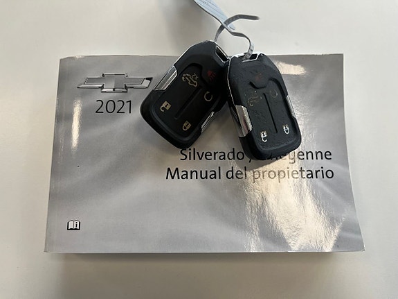 Chevrolet Silverado EV 24 of 24